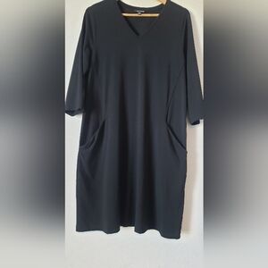 Eileen Fisher Black V-Neck Long Sleeve Dress